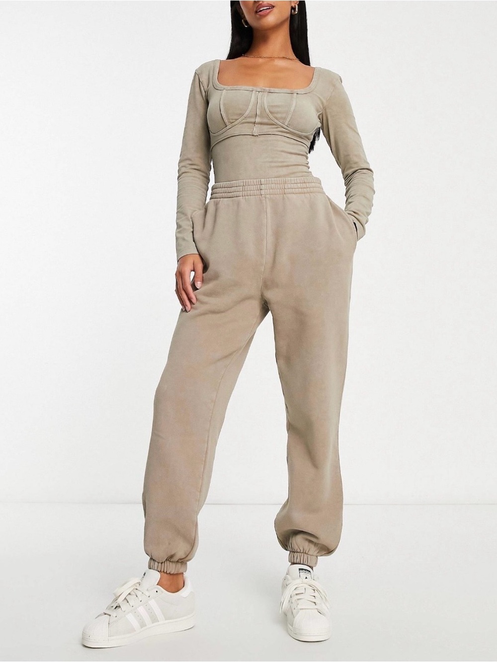 ASOS DESIGN Oversized Sweatpants in Taupe Size 2